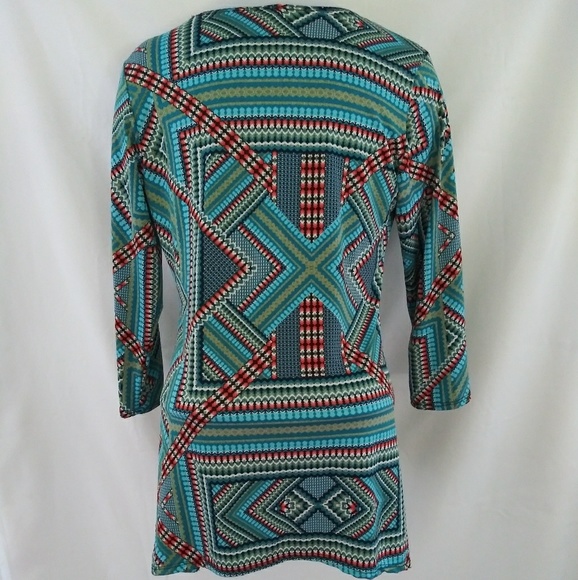 Sweet Clarity Turquoise Geometric Print Top - Picture 2 of 3
